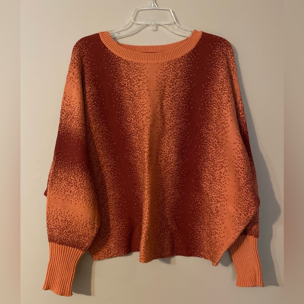 Wonderly Women's Sweater in Red and Orange Blend